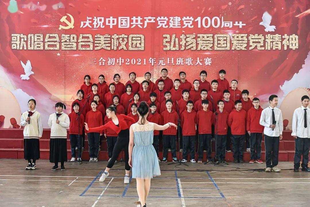 我妈给我这张脸就是防止我谈恋爱的，好吧，她成功了。根本就没有一个小伙子会眼瞎看上我，怎么办？游戏画面